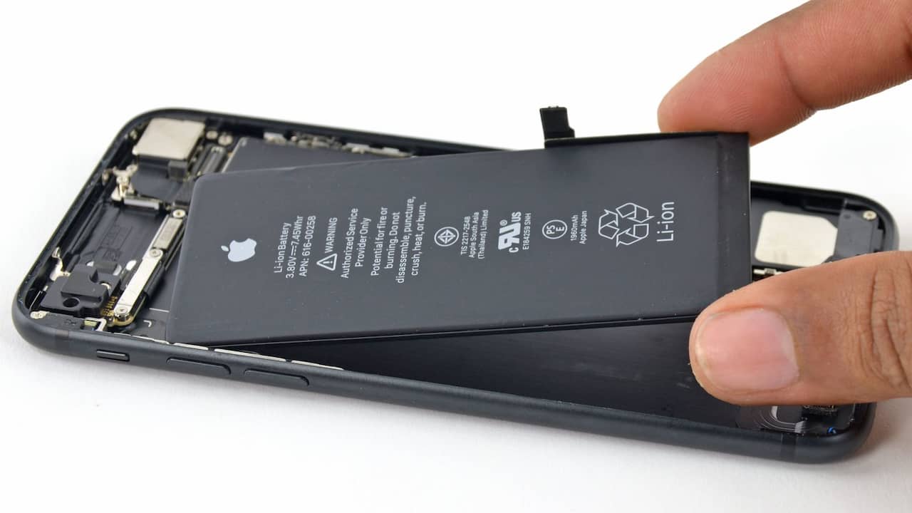 Apple verving elf miljoen iPhone-batterijen in 2018' | NU.nl