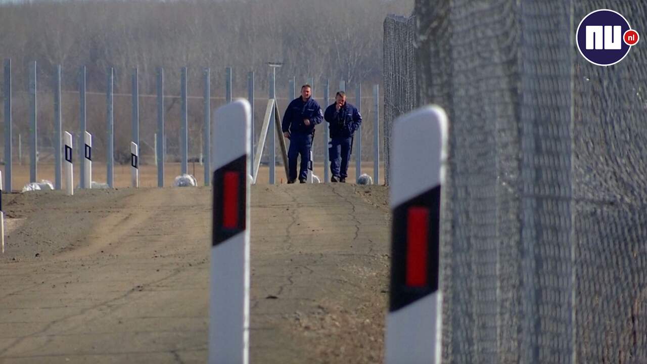 Beeld uit video: Hongarije bouwt tweede hek om migranten tegen te houden