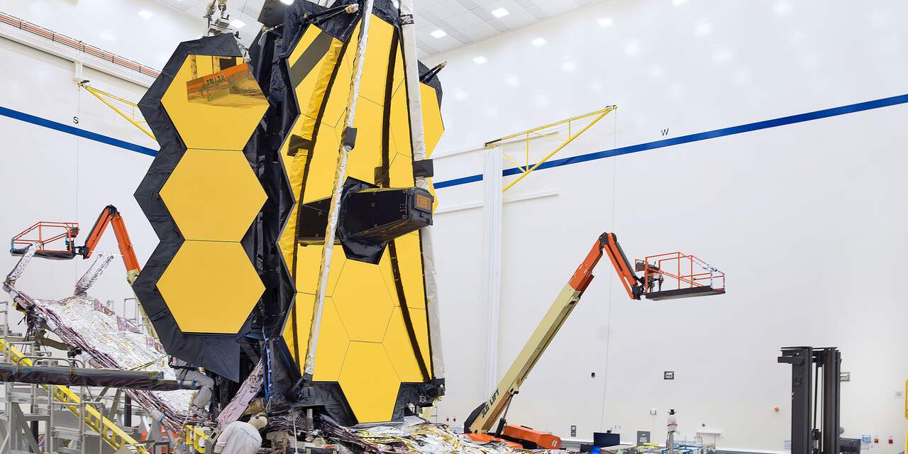 Cruciale dag voor nieuwe ruimtetelescoop: enorme spiegel moet openvouwen