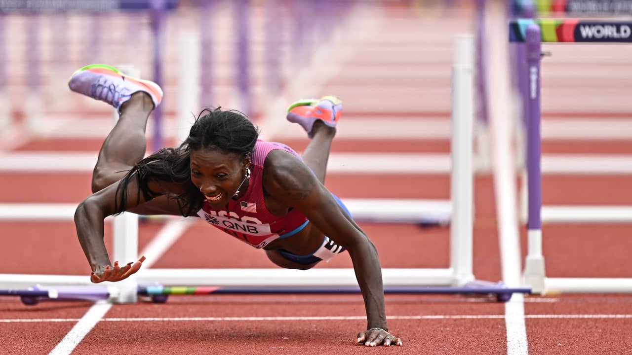 Reigning world champion Nia Ali had a hard fall in the series.