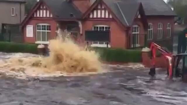 Straten lopen volledig onder door kapotte waterleiding in Londen