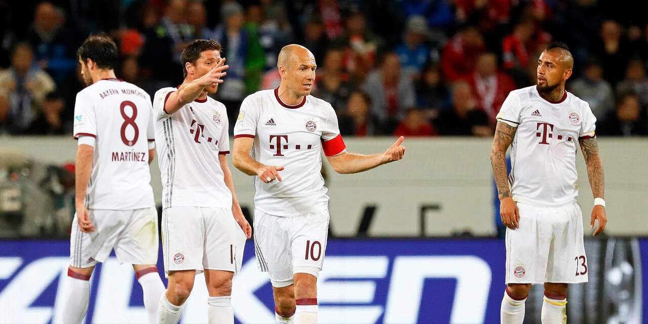 Bayern lijdt tweede verlies van seizoen, Schalke hard onderuit