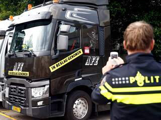 Politie legt drugssmokkel via Rotterdam en Antwerpen bloot
