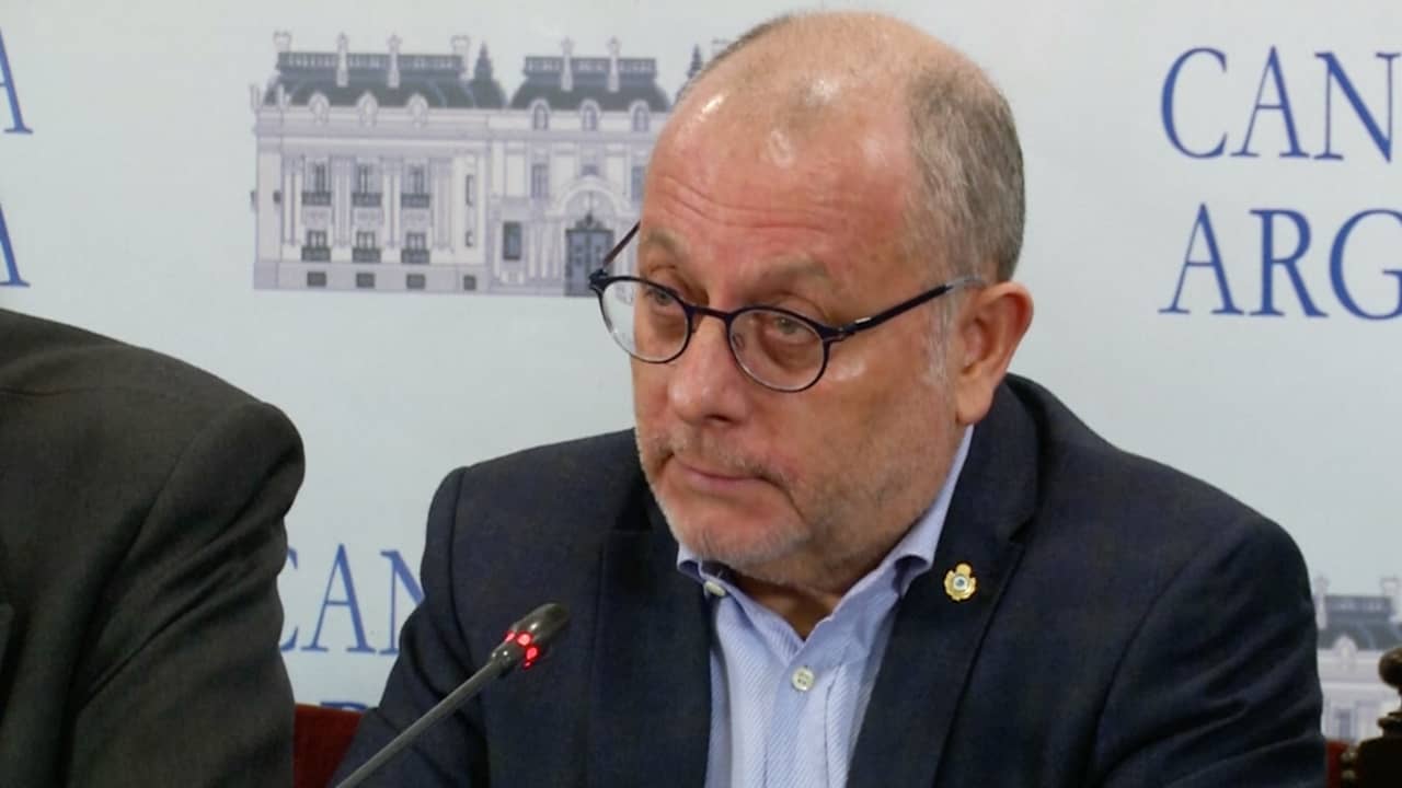 Argentijnse minister condoleert Máxima met verlies zusje
