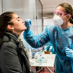 ACM blokkeert betaalde doorschakeldienst voor gratis coronatestnummer