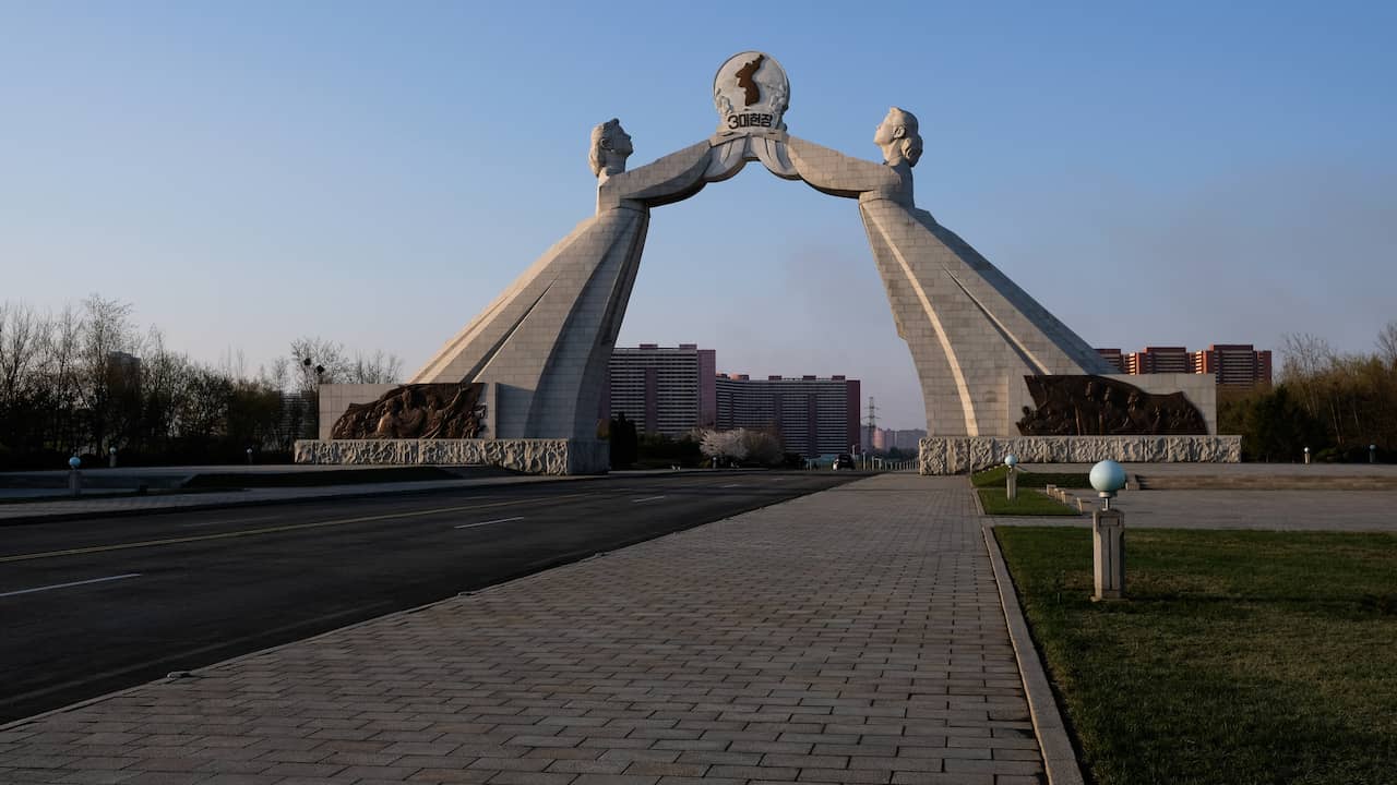 Korea Utara menghapus monumen yang melambangkan reunifikasi dengan Selatan |  Di dalam dan luar negeri