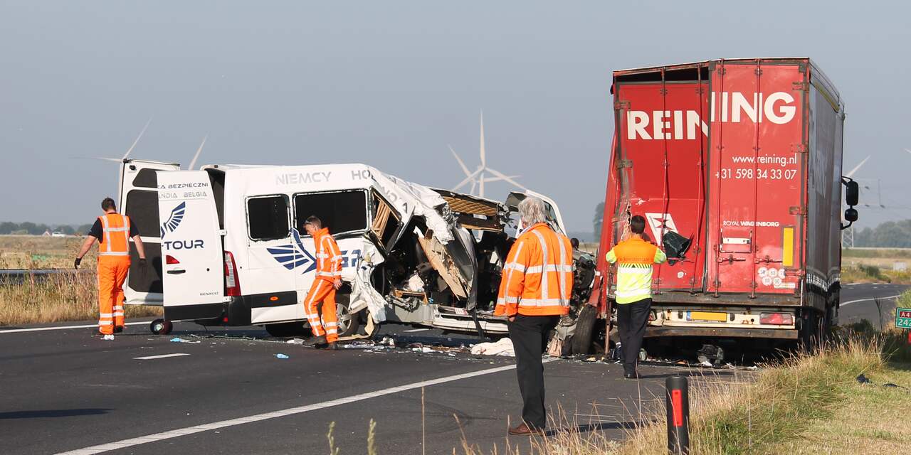 Negen gewonden na ernstig ongeval met vrachtwagen op A4 bij Woensdrecht