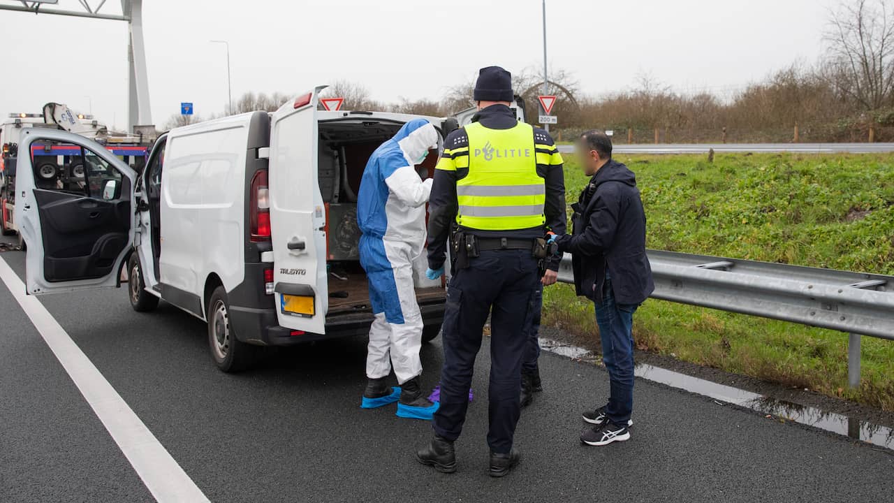 Boy (15) kidnapped with van, police shoot during arrests on A27 |  inland