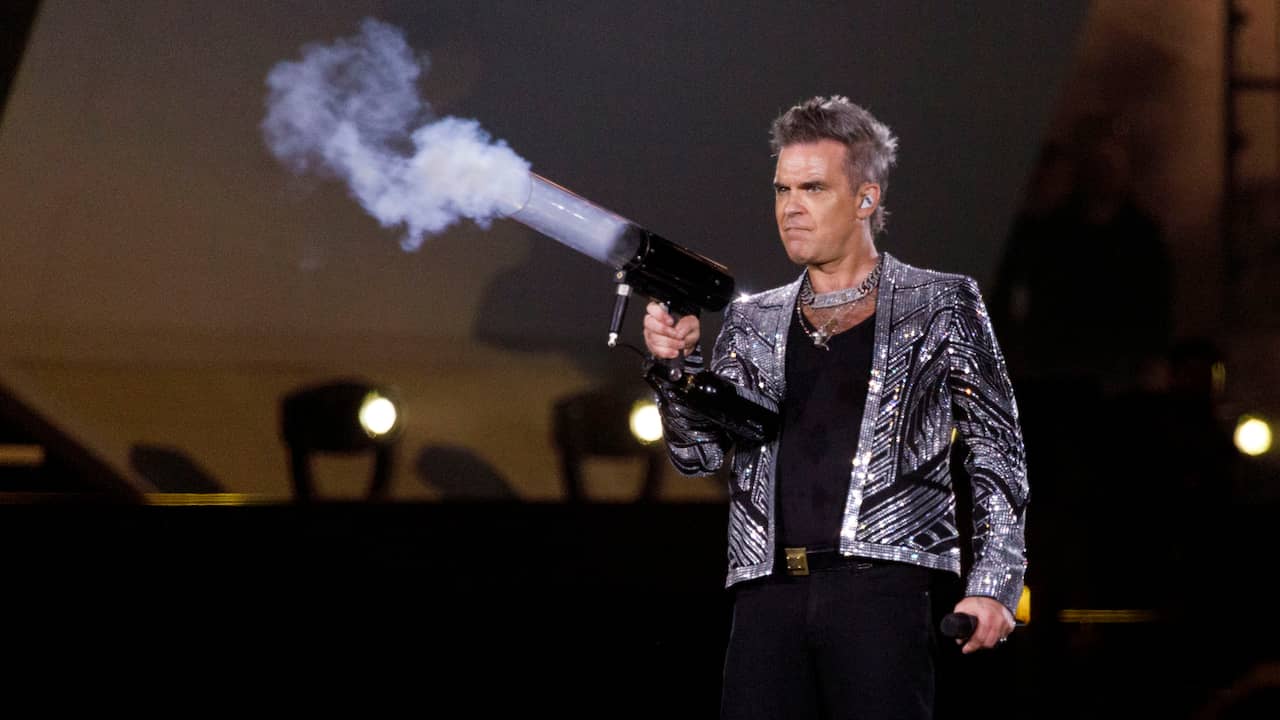 Robbie Williams Regrets Leaving US Career |  Music