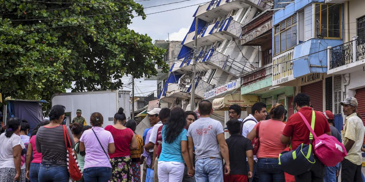 Dodental 'zwaarste aardbeving in eeuw' in Mexico stijgt naar 65