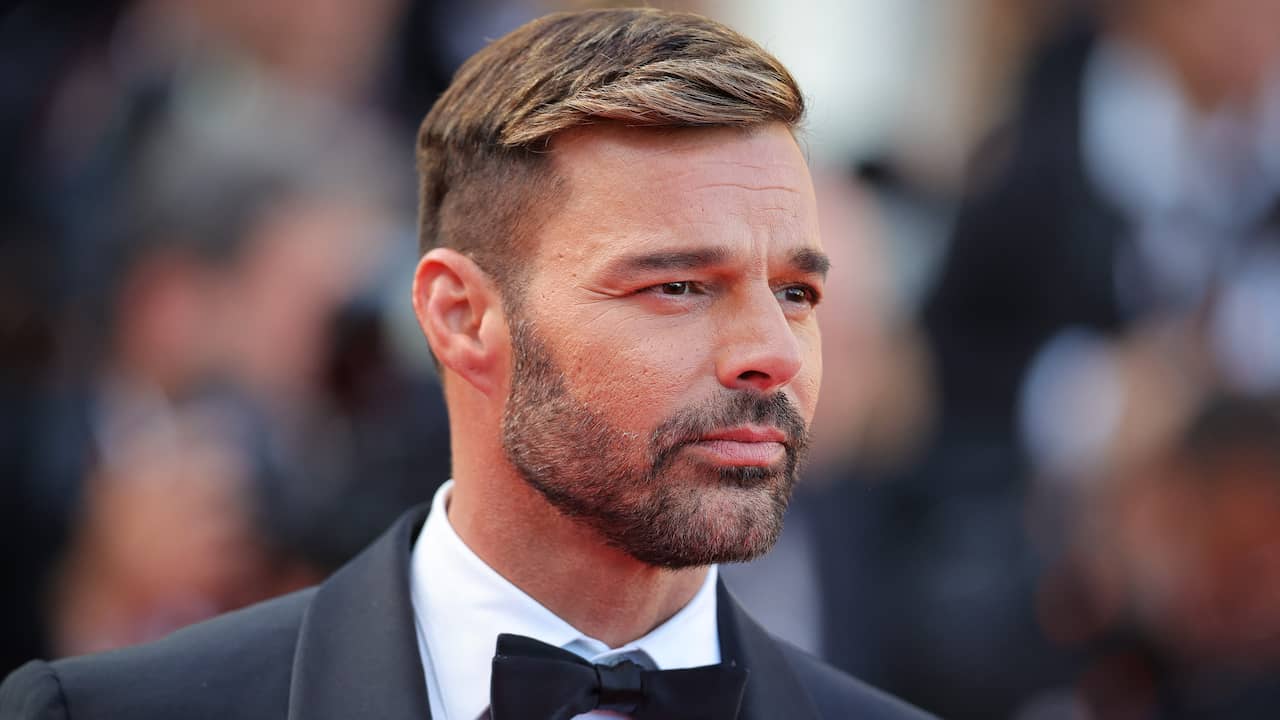 Contactverbod voor Ricky Martin, zanger ontkent beschuldigingen |  Achterklap | NU.nl