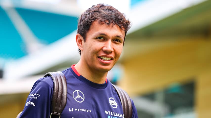 Albon blijft door nieuw contract ook in nieuw F1-tijdperk aan Williams verbonden