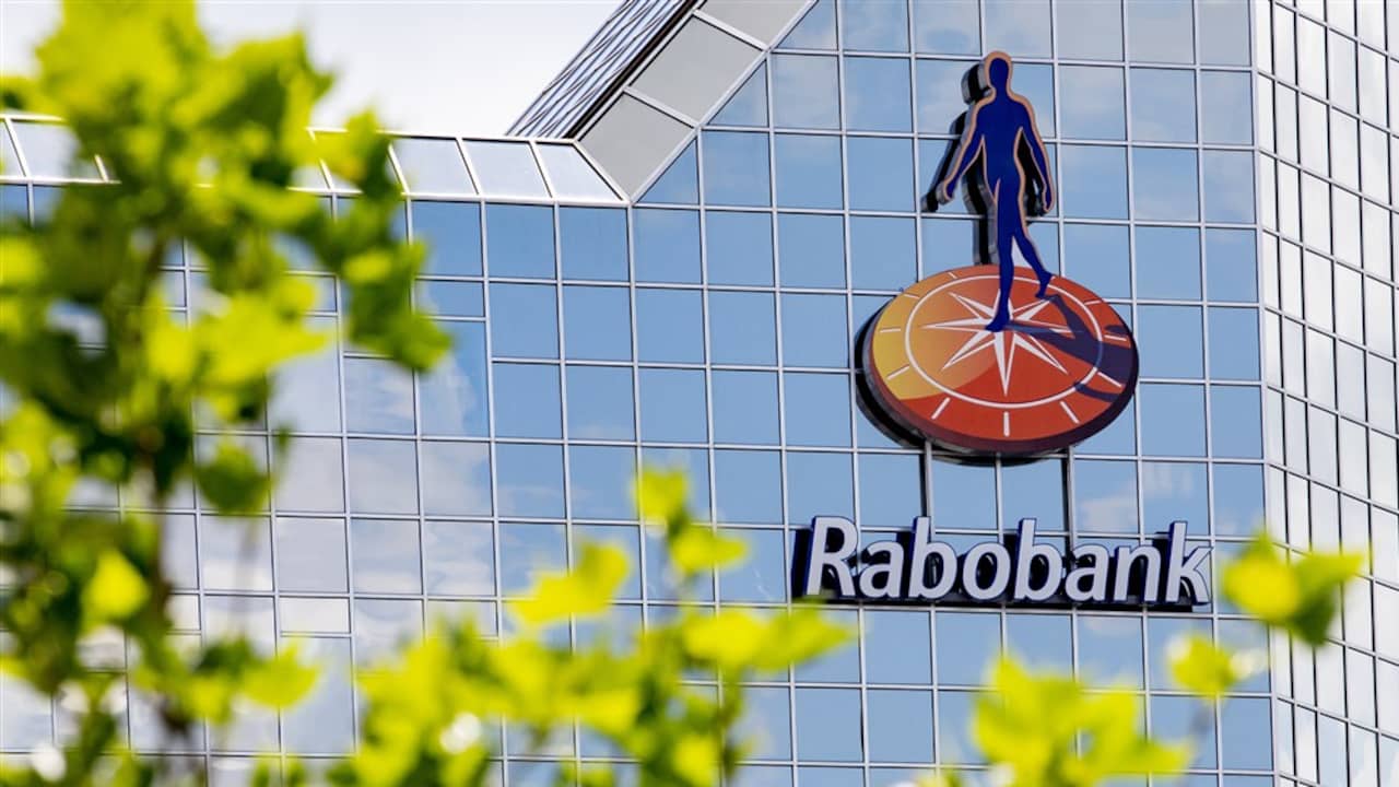 Rabobank gaat negatieve rente rekenen voor klanten met meer dan 2,5 ton