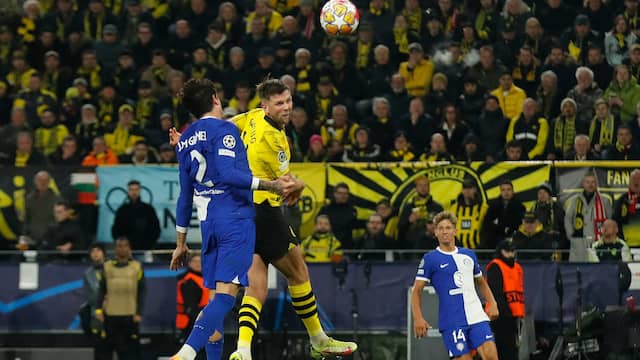 Füllkrug kopt Dortmund weer naast Atlético