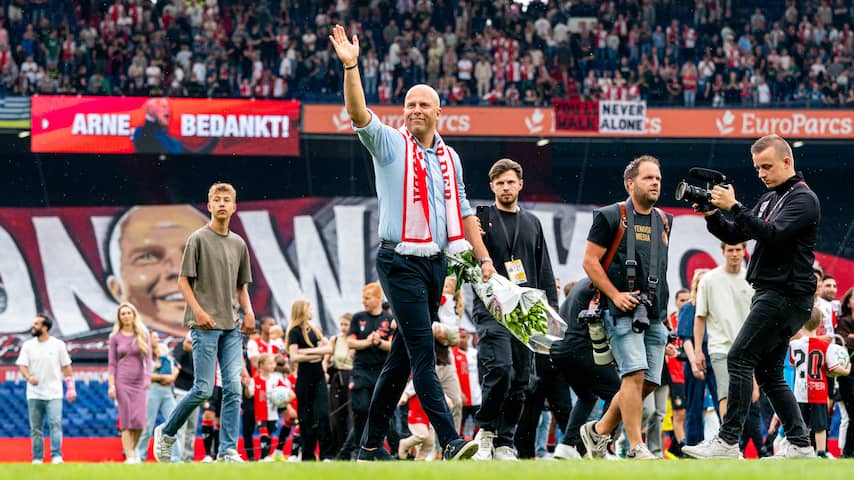 Zangkoren en bejubeld door Legioen: Slot gaf Feyenoord nieuw gezicht