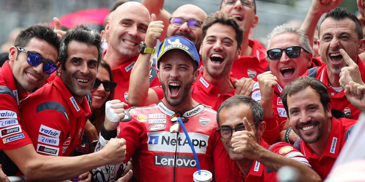Dovizioso verslaat Márquez in Oostenrijk, 'remknijper' Fenati wint in Moto3