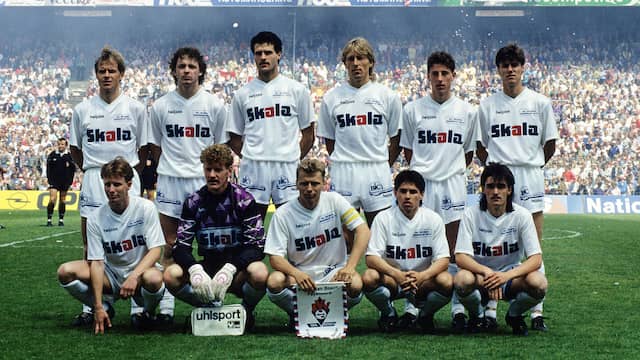 In 1991 haalde Jack de Gier (staand, tweede van links) de KNVB-bekerfinale met FC Den Bosch.