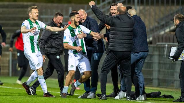 Ontlading bij de spelers en staf van FC Groningen.
