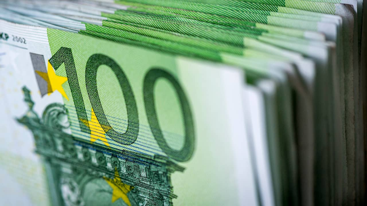 Onbeleefd gisteren datum Man gepakt met 1,5 miljoen euro contant geld in auto | NU - Het laatste  nieuws het eerst op NU.nl