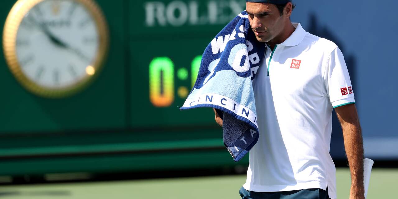 Federer verrassend onderuit in Cincinnati, Djokovic wel naar kwartfinales