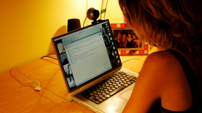 chatten webcam webcamseks sexting laptop social media