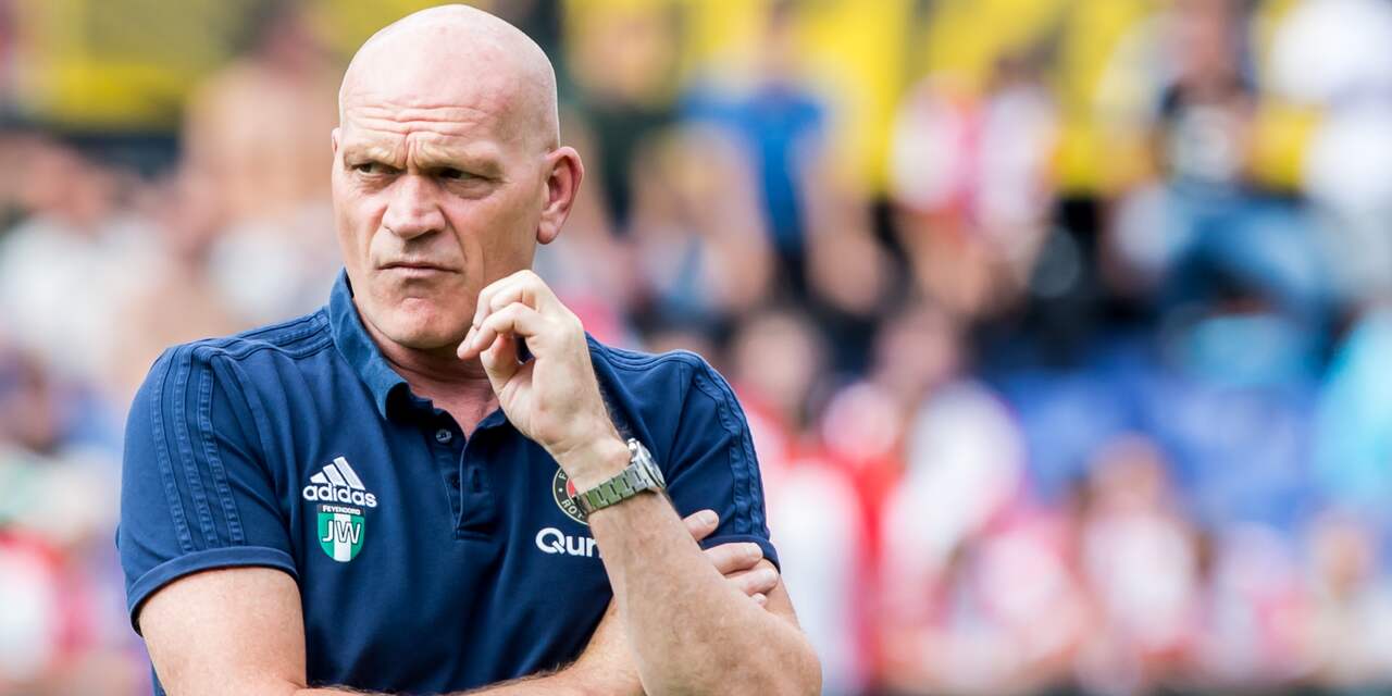 Feyenoord neemt na dit seizoen afscheid van assistent-trainer Wouters