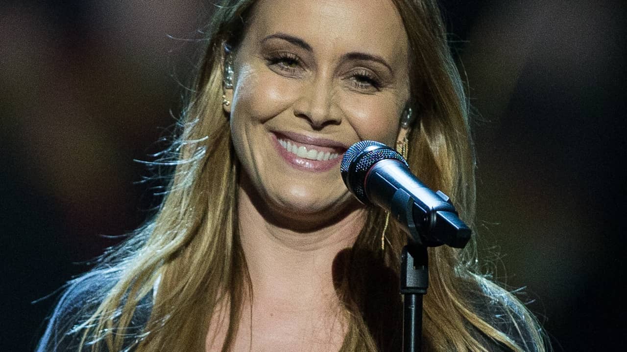 Anouk - Dominique