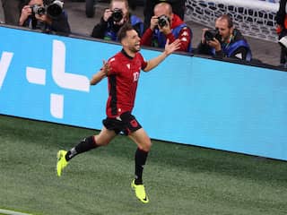 Albanees Bajrami maakt tegen Italië veruit snelste EK-doelpunt aller tijden