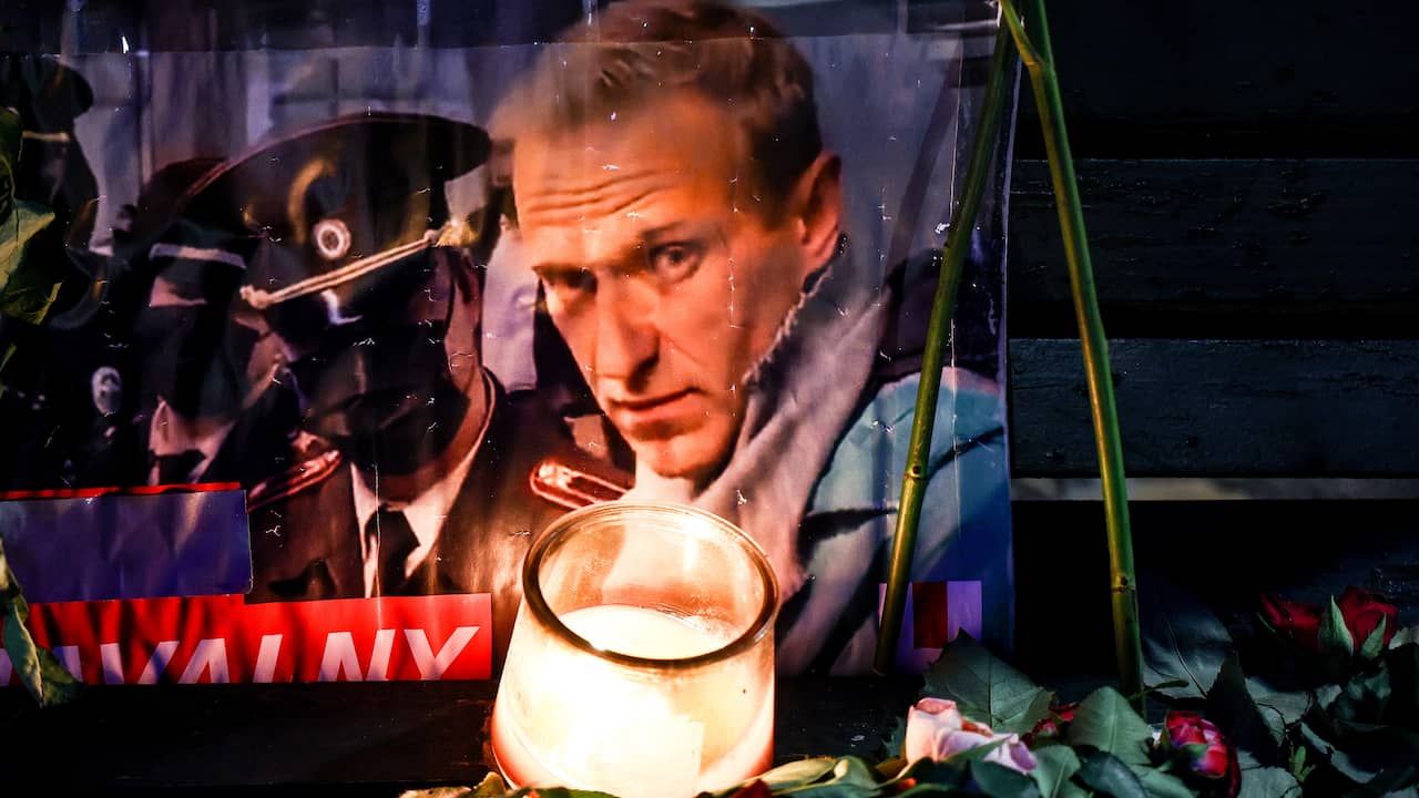 Ibu Navalny menerima jenazahnya tetapi tidak tahu apakah dia bisa menguburkannya  di luar