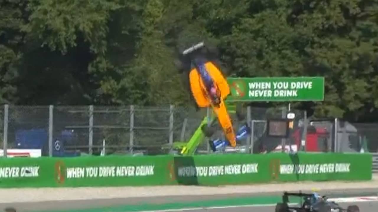 F3-coureur Peroni crasht op bizarre wijze in Monza