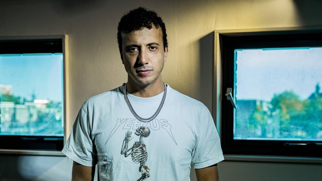 Morad El Ouakili replaces traveling Giel Beelen on NPO Radio 2 |  Average