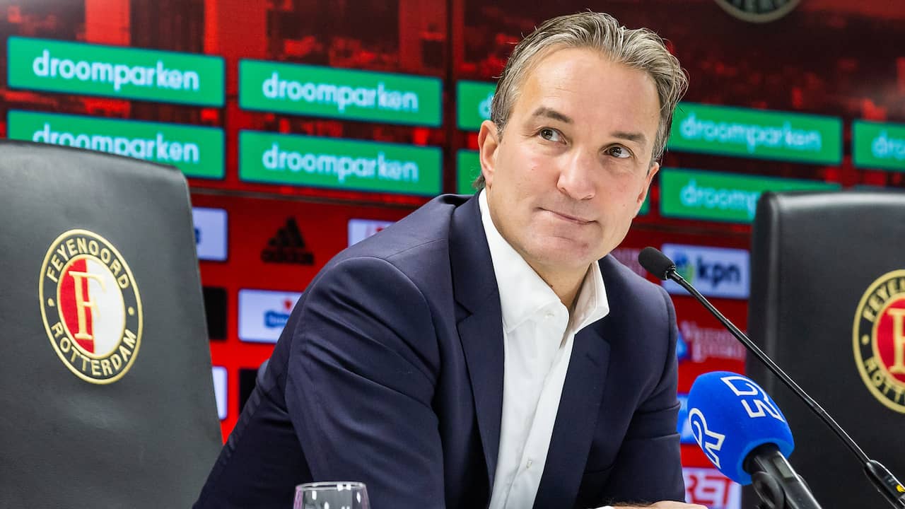 Mark Koevermans stapt per 1 december op als algemeen directeur van Feyenoord.