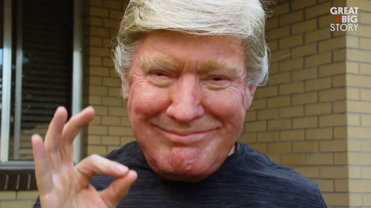 Amerikaanse maakt levensechte maskers van bekende en Amerikaanse maakt levensechte maskers van bekende en