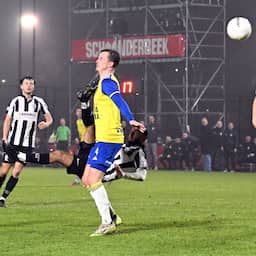 Lahri waande zich na wereldgoal held van Hercules: ‘Mijn droom viel in duigen’ | Voetbal