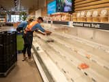 Verwachte sneeuw zorgt voor lege schappen in supermarkten
