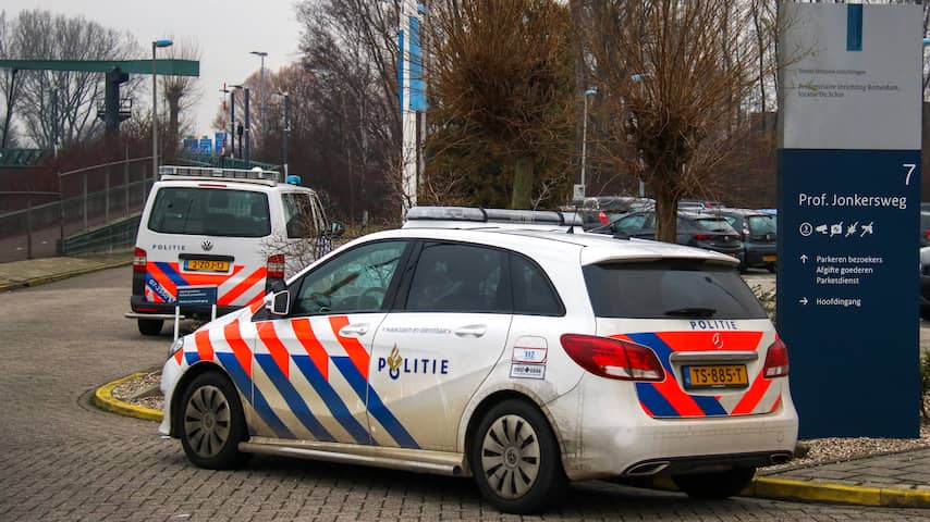 Ontsnapte gedetineerde Rotterdam verstopte zich in blauwe vuilniszak