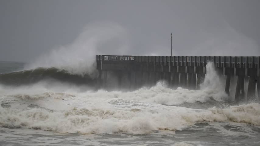 Orkaan Leslie trekt richting Spaanse en Portugese vasteland