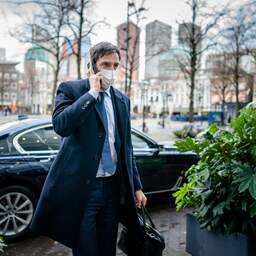 Begrotingstekort iets kleiner dan gedacht, wel extra onkosten door EU-ruzie