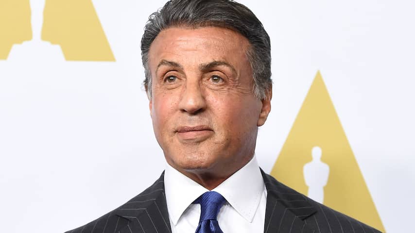 Sylvester Stallone klaagt Warner Brothers aan  