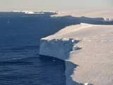 Instabiele ijskappen Antarctica kunnen zeespiegel doen stijgen, maar wanneer?