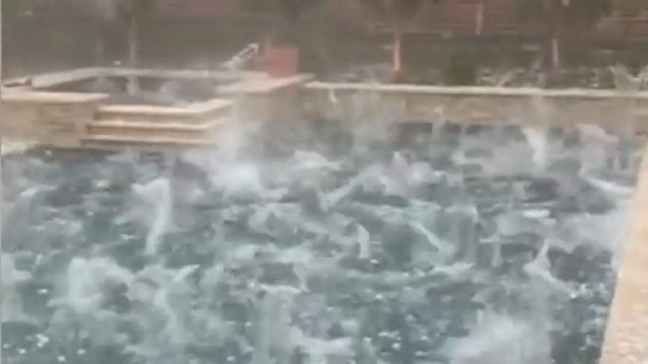 Beeld uit video: Zware hagelbui trekt over noorden van Texas