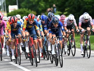 Live Giro | Bekijk hier de actuele koerssituatie in de negentiende etappe