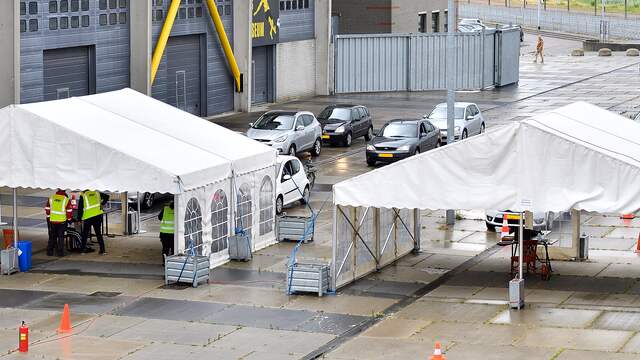 Coronateststraat in Breda doelwit van vernielingen en intimidatie | NU - Het laatste nieuws het ...