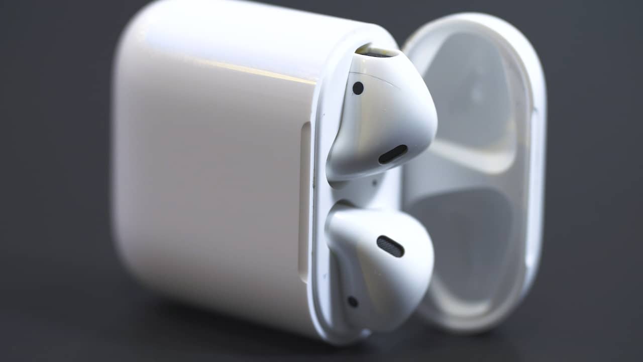 Waar Is Het Knopje Voor Op Airpods Review: de AirPods zijn het beste Apple-product van dit jaar | Reviews