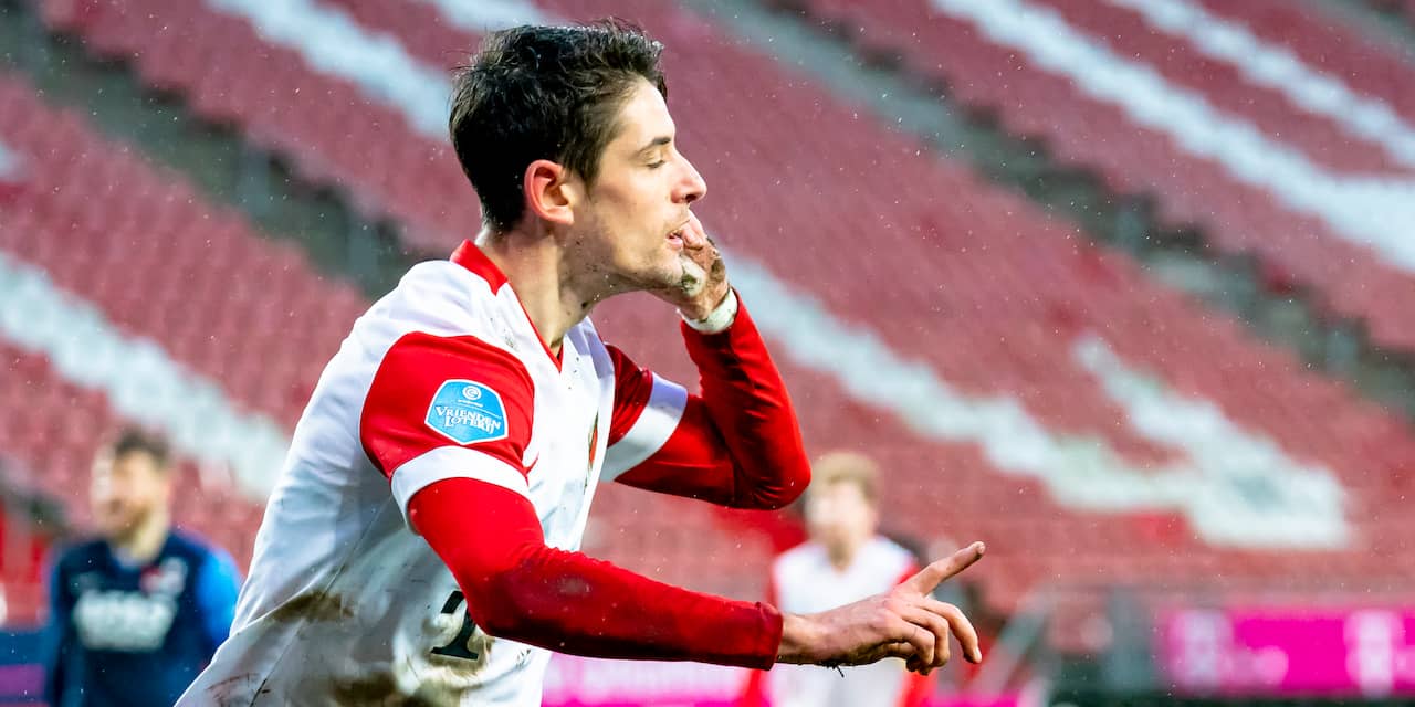 AZ geeft zege bij FC Utrecht in blessuretijd weg in laatste duel van 2020