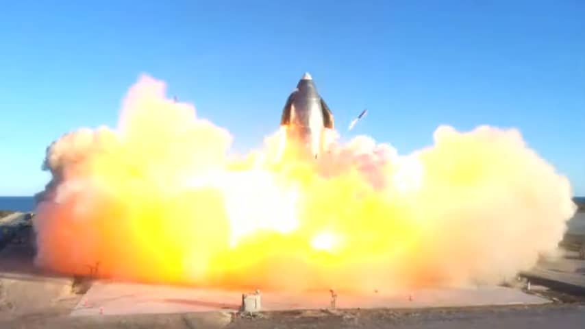 SpaceX-raket explodeert op landingsplatform na succesvolle horizontale val