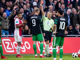 Kuipers krijgt leiding over Klassieker tussen Ajax en Feyenoord