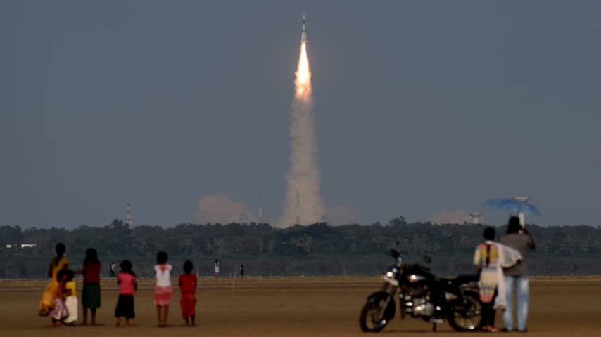 India satelliet lancering