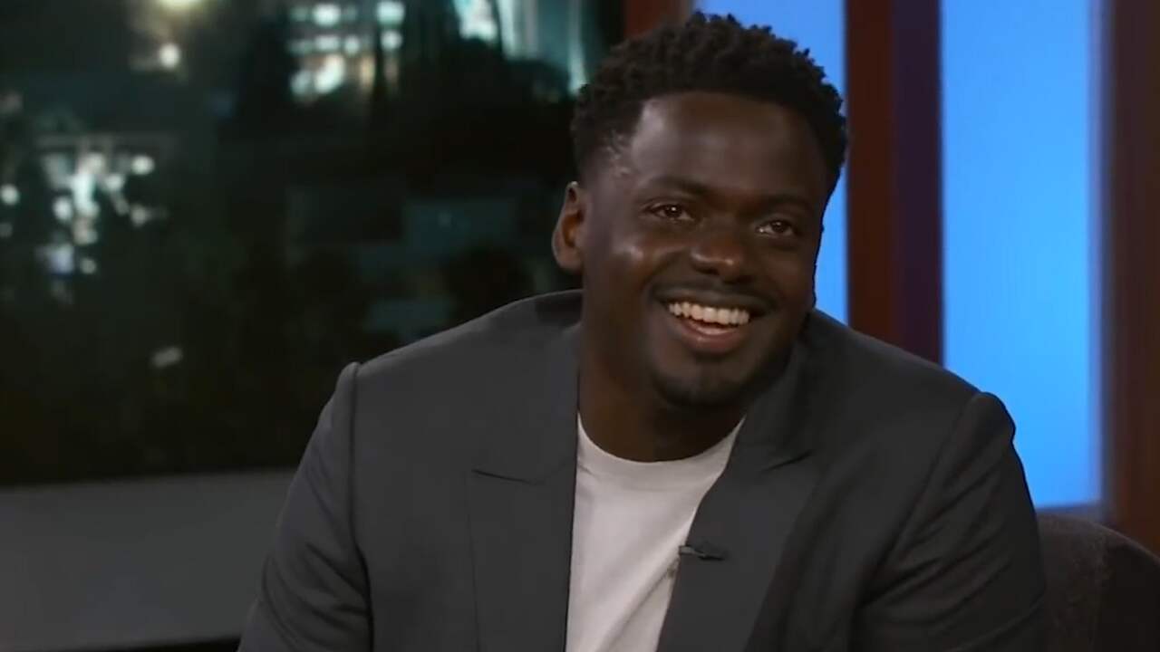 Beeld uit video: Moeder acteur Daniel Kaluuya snapt filmsterrenstatus zoon niet