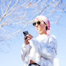 WHO breidt WhatsApp-chatfunctie over corona uit naar Spaans en Arabisch